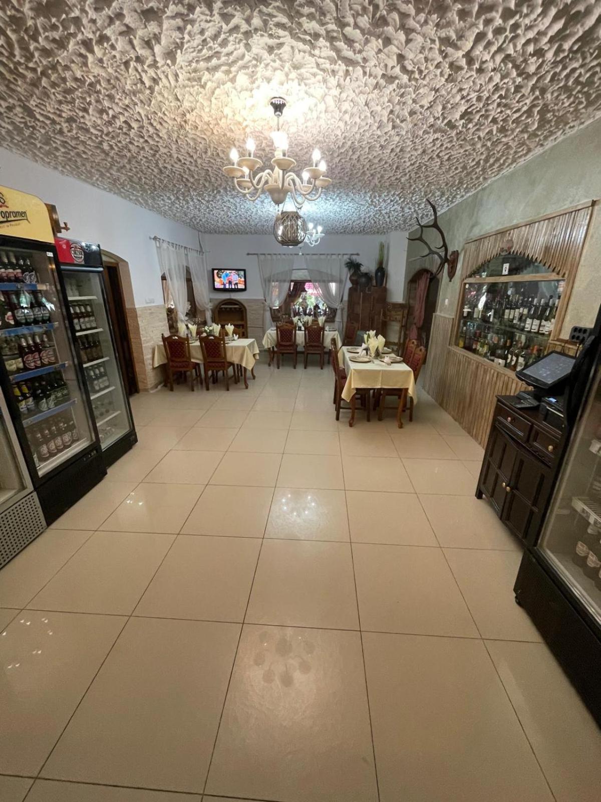 Pensiunea Cetate Balvanyos Buitenkant foto